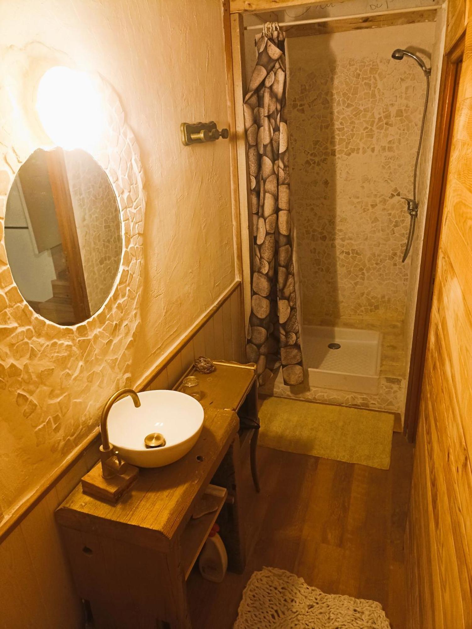 Apartmán Un Jardin Sur La Colline Claveyson Pokoj fotografie